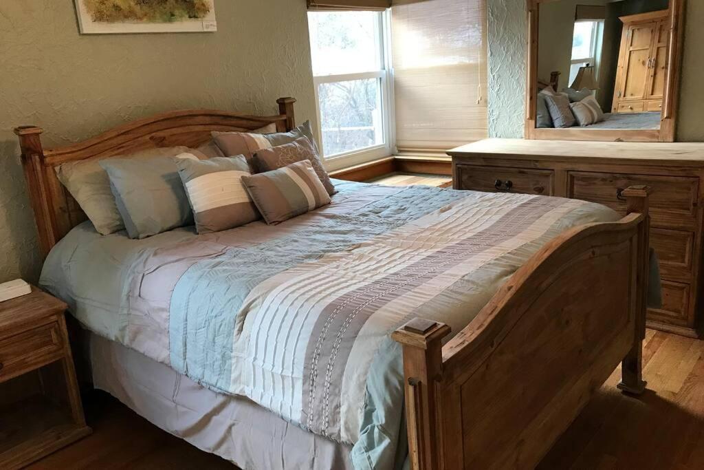 Charming Remodeled Golf Course Area Home Colorado Springs Esterno foto